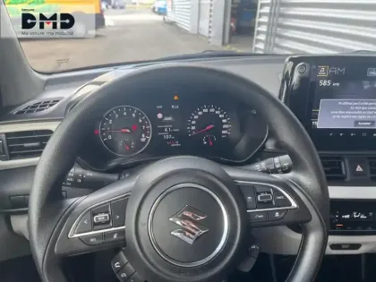 Photo 6 Suzuki Swift  1.2 Hybrid 83ch Avantage