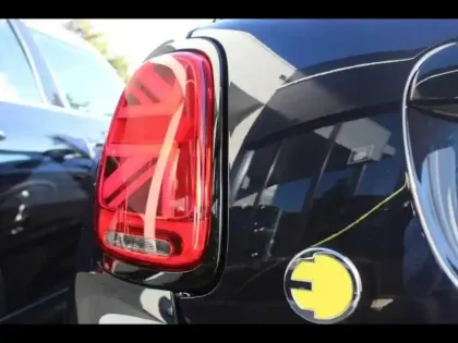 Photo 9 Mini Mini  Cooper SE 184ch Yours BVA 5CV