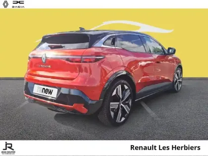 Photo 11 Renault Megane  E-Tech Electric EV60 220ch Iconic super charge