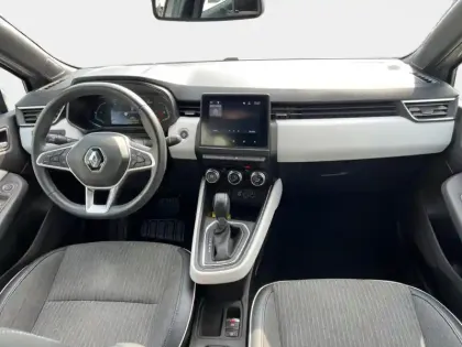 Photo 12 Renault Clio  1.6 E-Tech hybride 140ch Intens -21N