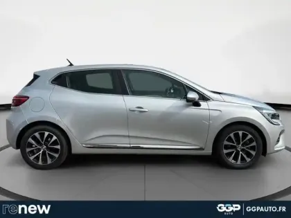 Photo 5 Renault Clio  1.6 E-Tech hybride 140ch Intens -21N