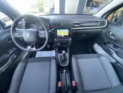 Photo 5 Citroën C3 III PureTech 110 S&S BVM6 Shine