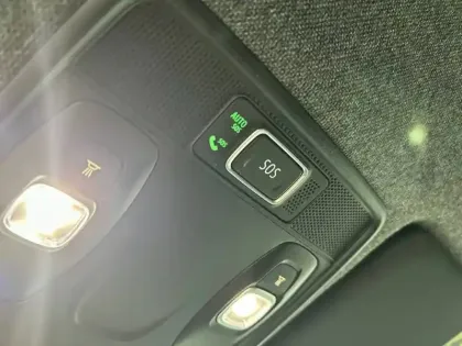 Photo 55 Renault Clio  E-Tech full hybrid 145
