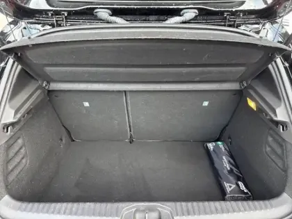 Photo 5 Renault Clio  E-Tech full hybrid 145