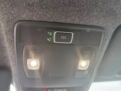 Photo 26 Renault Clio  E-Tech full hybrid 145