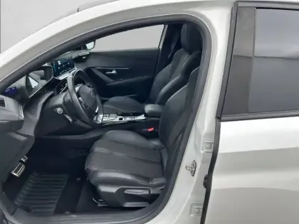 Photo 10 Peugeot 208  Electrique 50 kWh 136ch