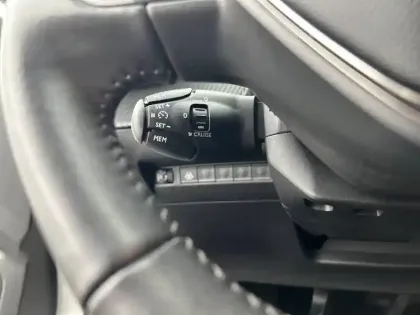 Photo 18 Peugeot 2008  PureTech 100 S&S BVM6