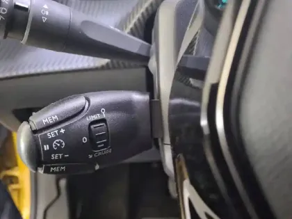 Photo 47 Peugeot 208  Electrique 50 kWh 136ch