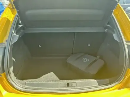 Photo 5 Peugeot 208  Electrique 50 kWh 136ch