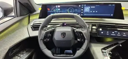 Photo 17 Peugeot 3008  Plug-in Hybrid 225 e-DCS7