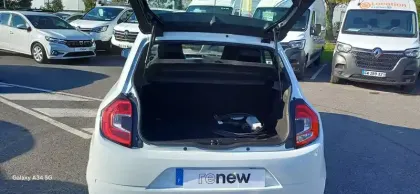 Photo 15 Renault Twingo  III E-Tech