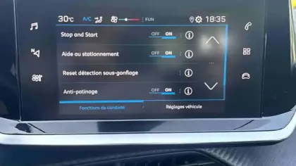 Photo 24 Peugeot 208  PureTech 75 S&S BVM5