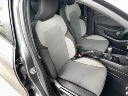Photo 7 Renault Clio  dCi 100