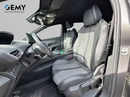 Photo 8 Peugeot 5008  PureTech 130ch S&S BVM6