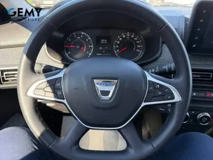 Photo 19 Dacia Sandero  SCe 65