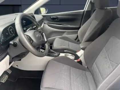 Photo 8 Hyundai Bayon  1.0 T-GDi 100 DCT-7 Hybrid 48V