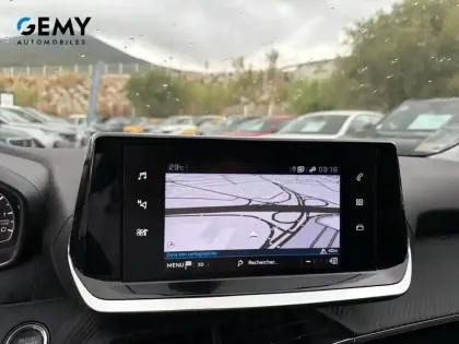 Photo 14 Peugeot 208  PureTech 100 S&S BVM6