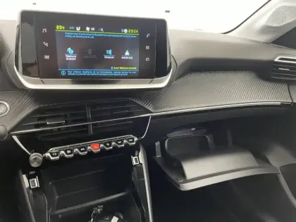Photo 28 Peugeot 208  Electrique 50 kWh 136ch