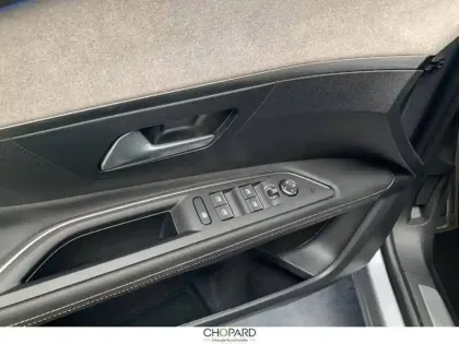 Photo 6 Peugeot 3008  Hybrid 225 e-EAT8