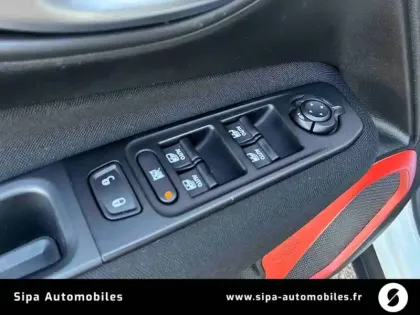 Photo 22 Jeep Renegade  1.3 GSE T4 150 ch BVR6
