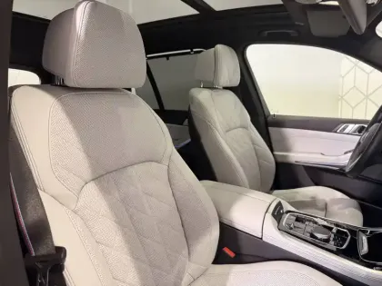 Photo 33 BMW X5  xDrive50e 489 ch BVA8