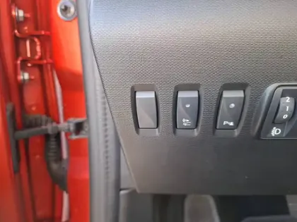 Photo 8 Renault Twingo  III E-Tech