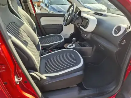 Photo 12 Renault Twingo  III E-Tech