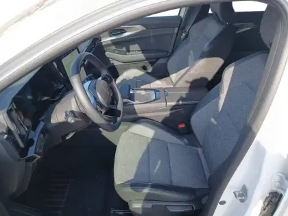 Photo 9 Renault Rafale  E-Tech full hybrid 200 ch