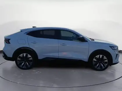 Photo 5 Renault Rafale  E-Tech full hybrid 200 ch