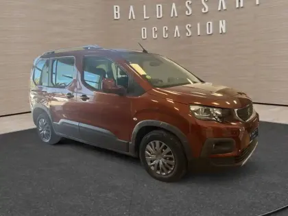 Photo 51 Peugeot Rifter  Standard BlueHDi 130 S&S BVM6