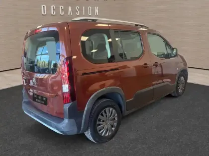Photo 49 Peugeot Rifter  Standard BlueHDi 130 S&S BVM6