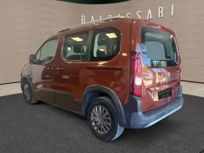 Photo 47 Peugeot Rifter  Standard BlueHDi 130 S&S BVM6