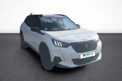 Photo 7 Peugeot 2008  PureTech 155 S&S EAT8