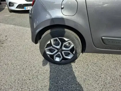 Photo 15 Renault Twingo  III E-Tech