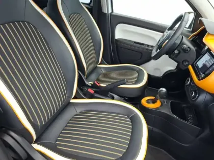 Photo 8 Renault Twingo  III E-Tech