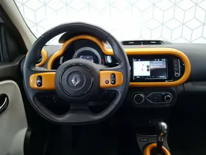 Photo 13 Renault Twingo  III E-Tech