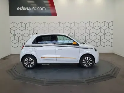 Photo 5 Renault Twingo  III E-Tech