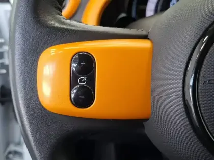 Photo 32 Renault Twingo  III E-Tech