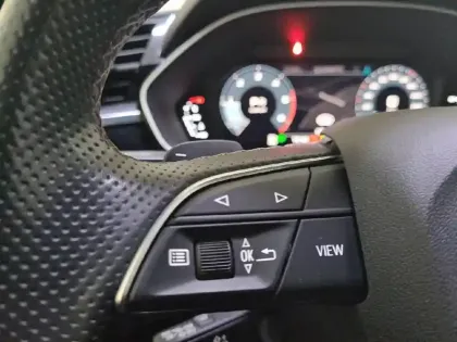 Photo 36 Audi Q3  35 TDI 150 ch S tronic 7