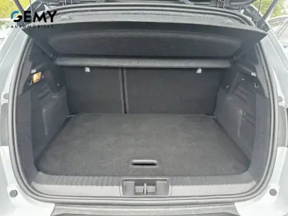 Photo 5 Renault Captur  E-Tech full hybrid 145 ch