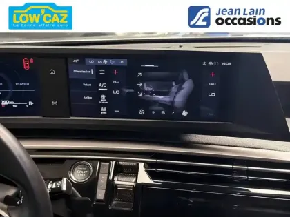 Photo 14 Peugeot 5008  Hybrid 136 e-DCS6