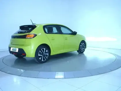 Photo 24 Peugeot 208  PureTech 100 S&S BVM6