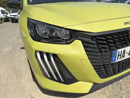 Photo 15 Peugeot 208  PureTech 100 S&S BVM6