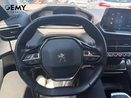 Photo 14 Peugeot 2008  PureTech 100 S&S BVM6