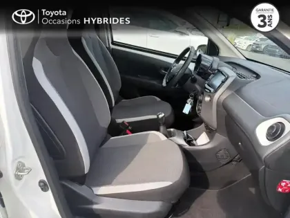 Photo 5 Toyota Aygo  1.0 VVT-i 69ch x-play 5p