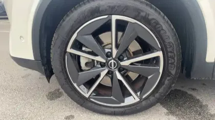 Photo 11 Nissan Qashqai  e-Power 190 ch