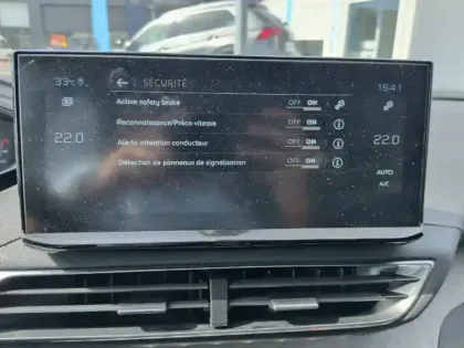 Photo 24 Peugeot 3008  Puretech 130ch S&S EAT8