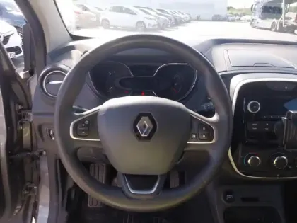 Photo 10 Renault Captur  TCe 90 Energy
