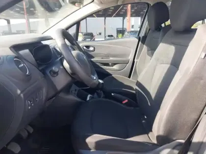 Photo 8 Renault Captur  TCe 90 Energy