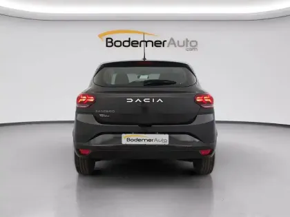 Photo 33 Dacia Sandero  SCe 65